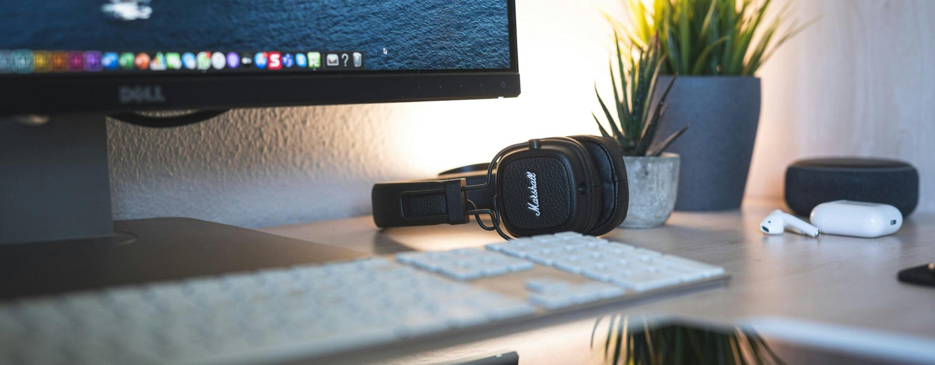 pexels-alex-staudinger-4596575