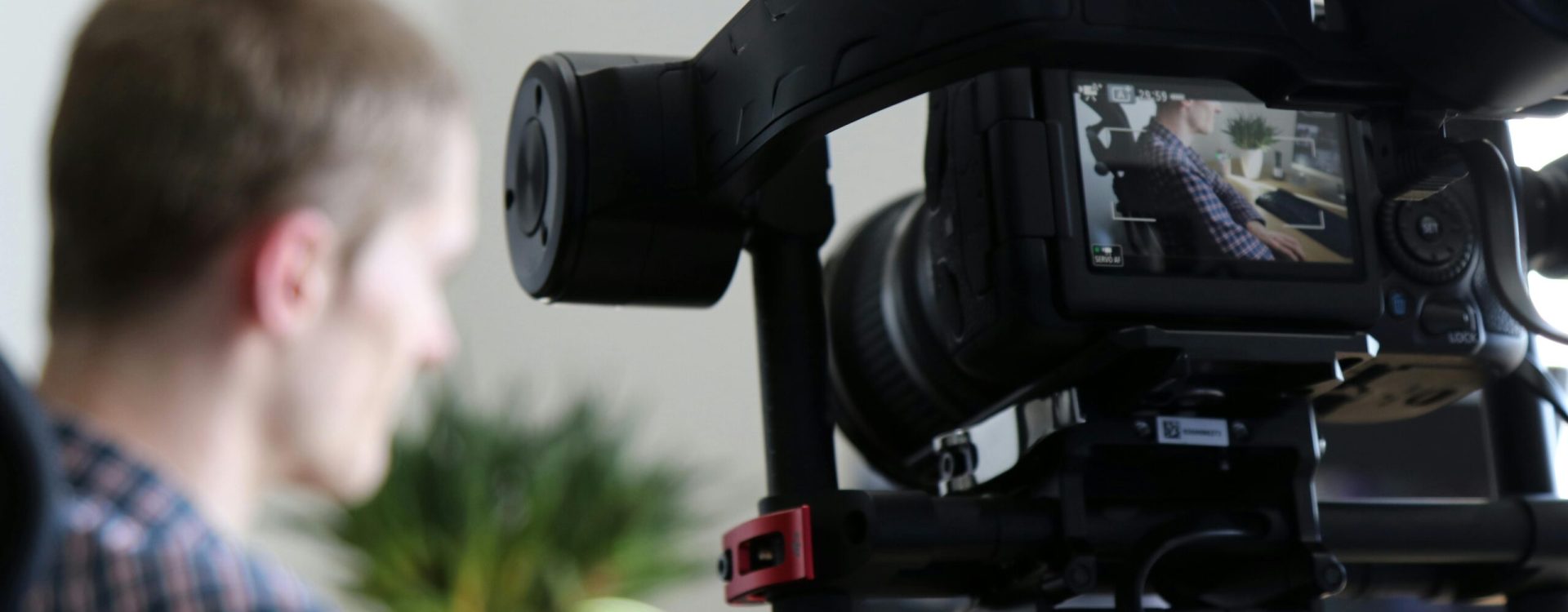 pexels-expect-best-1046151